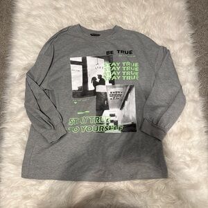 Oversized Graphic Long Sleeve Tee